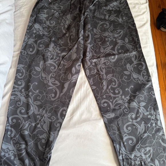 2 pairs of Women's Chef Pants size XL by Chef Uniforms - Picture 2 of 6